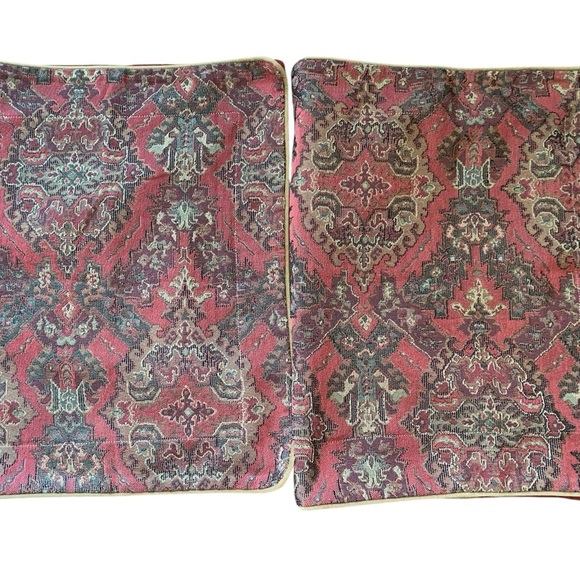 2 Vintage King Size 18 x 33” Woven Tapestry Crimson Cream Trim Pillow Covers - Picture 3 of 16